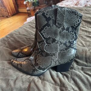 Coconuts by Matisse Snakeskin Ankle Booties